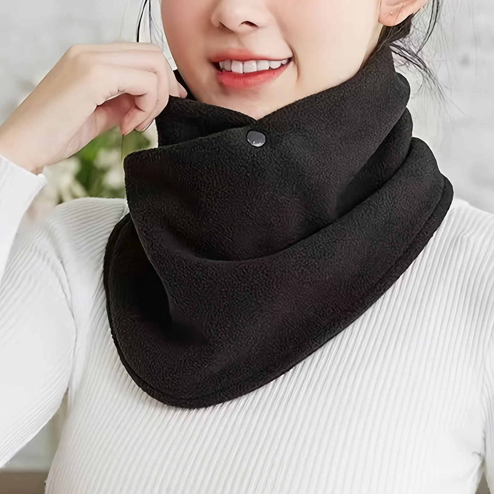 Classic Solid Color Snap Neck  - Neck Gaiter Fleece reseña y precio